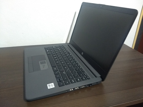 Notebook Hp 240 G8 I7 1065g7 16gb Ssd 500gb Hdd 1tb W10