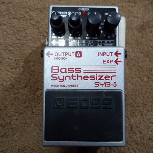 Boss Syb-5 Pedal Compacto P/bajo Bass Synthesizer 