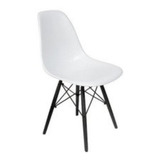 Silla Eames Tradicional En Polipropileno Blanca Patas Negras