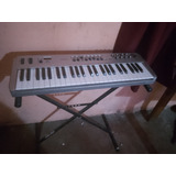 Teclado Controlador Midi Midiplus 49