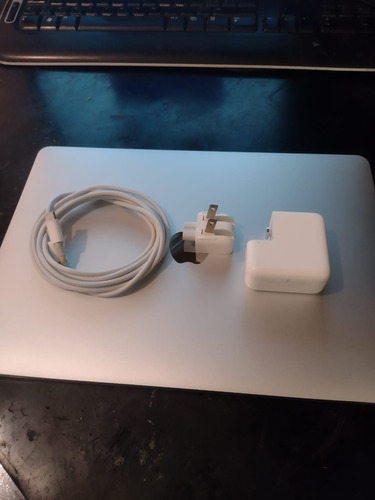 Apple Macbook Air M1 2020 