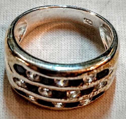 Anillo Italiano Con Piedras