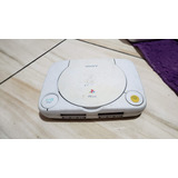 Playstation 1 Psone Só O Aparelho Sem Nada. Não Leu Os Jogos. 652. A32