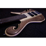 Bajo 4 Cuerdas Custom Fretless Modelo Carl Thompson