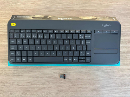 Teclado Logitech K400