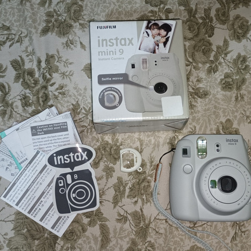 Cámara Instax Mini 9