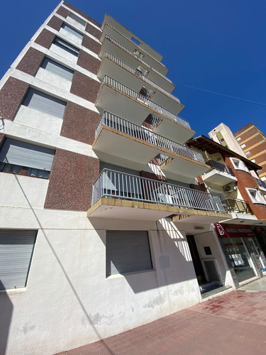 Edif. Alborada Ii Pb Con 2 Patios - Departamento 2 Ambientes - Miramar