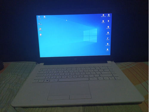  Portatil Hpcore I5 7200u, 12 Ram Ddr4, Ssd 240 Y  Hdd 1tb