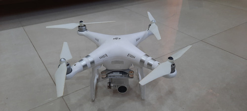 Drone Dji Phantom 3 Advanced Com Câmera 2.7k White 1 Bateria
