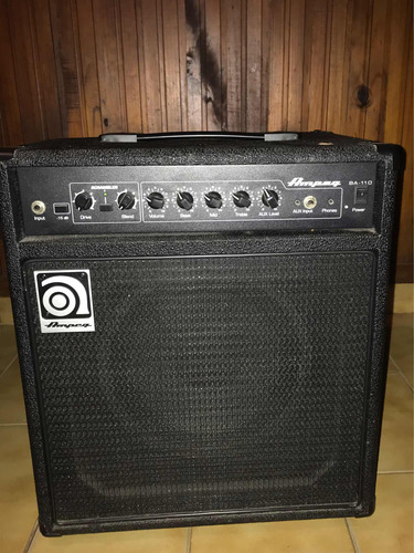 Amplificador Ampeg Ba-110 V2