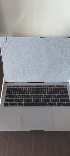 Macbook Air A1932 - 2019 - 13  I5-8210y 128gb - Perfeito Est