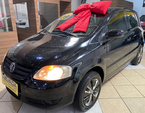 VOLKSWAGEN FOX 2009 1.0 FLEX MENOS AR PRETO 