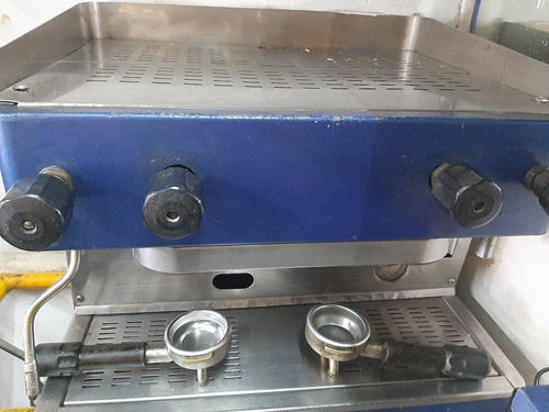 Maquina Cafetera 2 Canillas Industrial Funcionando 