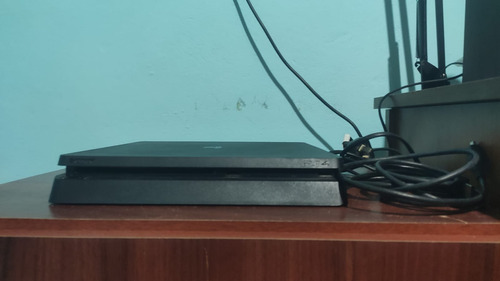 Ps4 Slim 500gb Usada+cables+variosjuegos