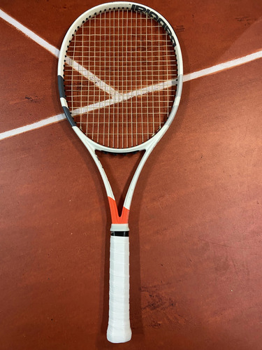 Raqueta Babolat Pure Strike 18/20 Grip 3: 4 3/8 