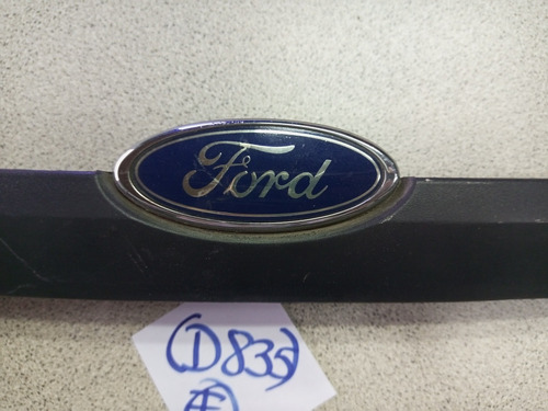 Platina Con Emblema Focus Ford 98ab-a43404-ap Usado  Foto 3
