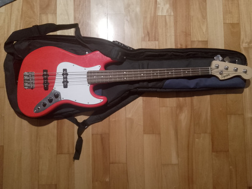 Bajo Squier Affinity Jazz Bass Casi Sin Uso