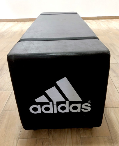 Sillon Booth adidas