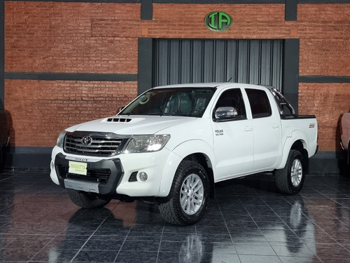 Toyota Hilux 3.0tdi Srv 4x2 Mt 