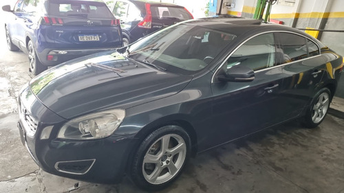 Volvo S60 T5 2013 Automatico 4 Puertas Gris Techo Titular 