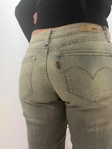 Jeans Levis Bold Curve Talle 4/27 (m/l) Mujer