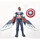 Muñeco Marvel Titan Hero Series Falcon Capitán América 4