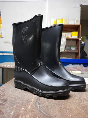 Botas De Goma Impermeable Bata