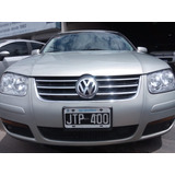 Volkswagen Bora 1.8 T Highline - Southcar Lanus