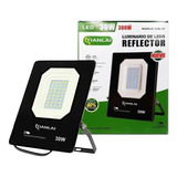 Reflector Led 30w Para Interperie (300w)ip66 Cristal Tianlai Voltaje 127v Color De La Carcasa Negro