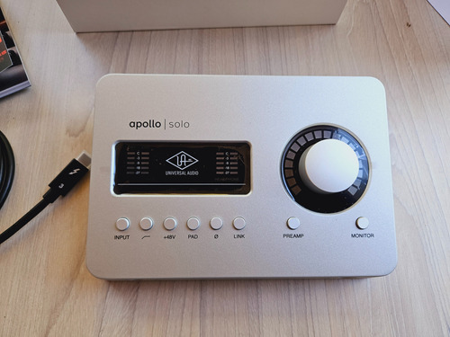Interface De Audio Universal Audio Apollo Solo Tb3