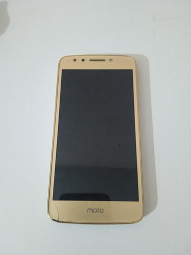 Celular Motorola E4 Con Detalle 
