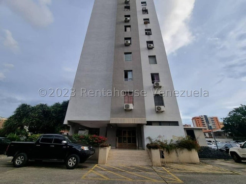 Marianny Gonzalez, Amplio Apartamento En Venta Zona Este Barquisimeto - Imagen 2