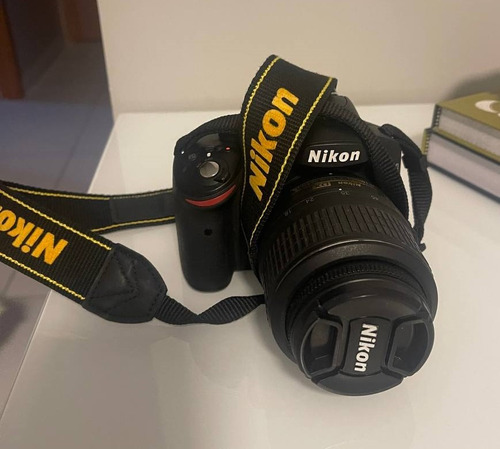 Nikon Kit D3200 + Lente 18-55mm 