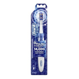 Cepillo Dental Oral B Whitening Con Baterias Importado Usa