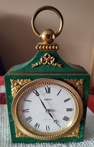 Antiguo Reloj De Mesa Angelus Usado Verde A Pila 