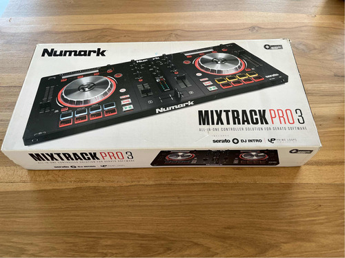 Controlador Numark Mixtrack Pro 3