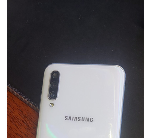 Samsung Galaxy A50 Dual Sim 128 Gb  Blanco 4 Gb Ram