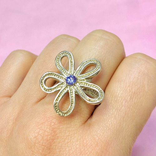 Ap 135 Anillo Flor Grande Con Cubic 4mm Plata 