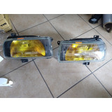 Faros Para Jetta A3 Con Fondo Negro Y Parabola Amarilla 