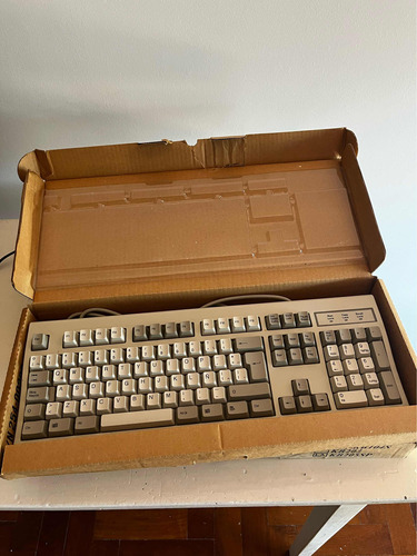 Teclado Pc Retro Ficha Dim - New Old Stock