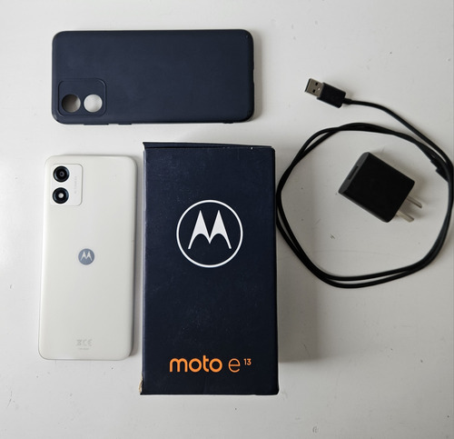 Motorola Moto E13 2gb Ram 64gb 6.5 - Blanco Natural