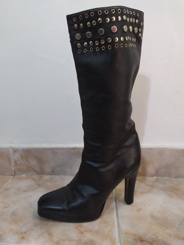 Botas Caña Alta De Cuero Negras Con Tachas Claude Benard 37