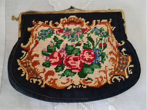 Antigua Cartera Petit Point