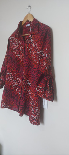 Camisa Feminina Animal Print Márcia Mello Vermelho 