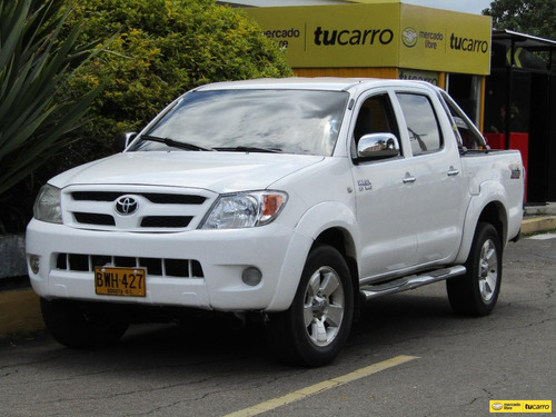 Toyota Hilux 2.7 Imv Mt  4x4