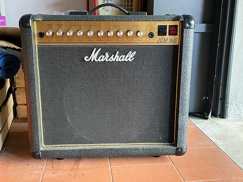 Marshall Jcm 900 50wts Combo Vintage