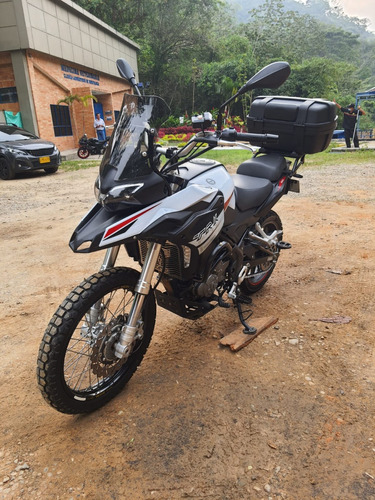 Benelli Trk251 (con O Sin Accesorios Y Modificaciones)