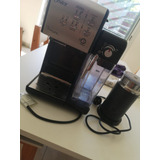 Cafetera Oster Prima Latte Mod 6701 + Aerochino Nespresso.