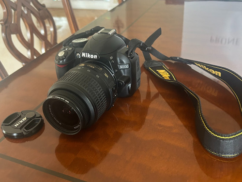 Nikon Kit D3100 + Lente 18-55mm Vr - Color Negro