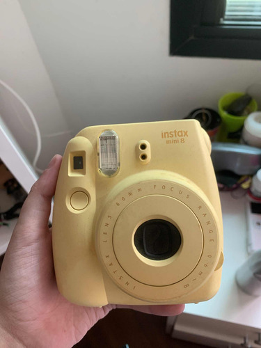 Câmera Polaroid Instax Mini 8